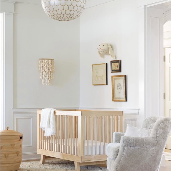 Brand new Serena & Lily Aptos Shell sconce, retails for $598. - Picture 6 of 8